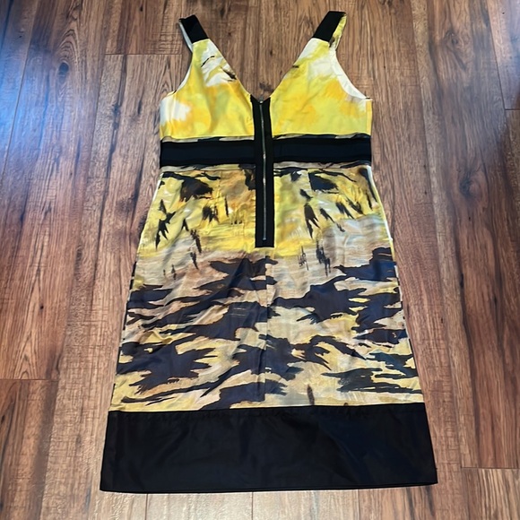 BCBG MAXAZRIA dress - Picture 4 of 6